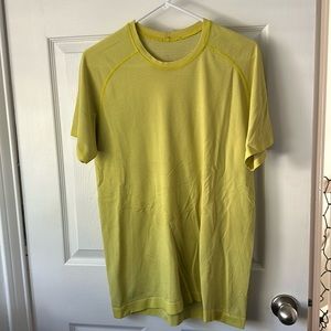 Lululemon Men’s Drysense Shirt Medium Citron Yellow
